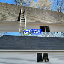 Roof-Cleaning-in-Presque-Isle-Michigan 1